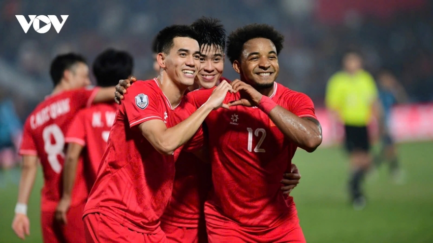 Vietnam climb FIFA rankings, edge closer to world’s top 100